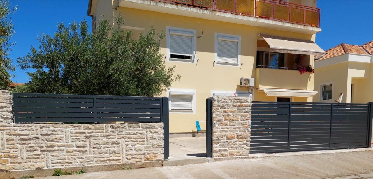 Apartment Ema Zadar Exterior foto